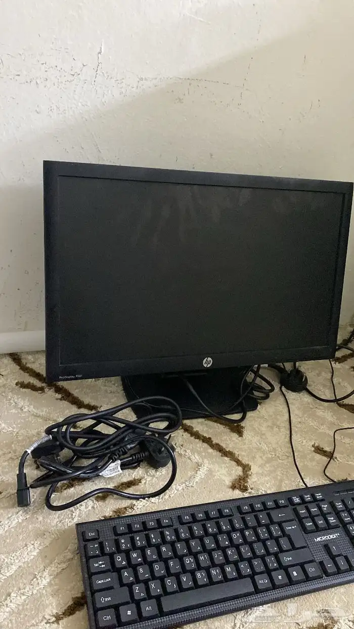 سلام عليكم ورحمة الله عندي جهاز كمبيوتر و شاشه 0