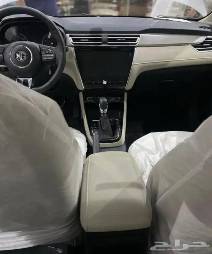 ام جي 5 ستاندر 2025 9