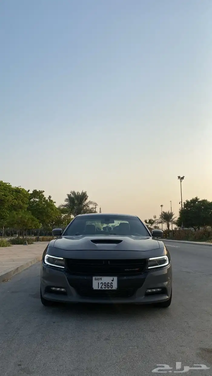 دوج تشارجر 2018 ( لوحات دبي ) 2