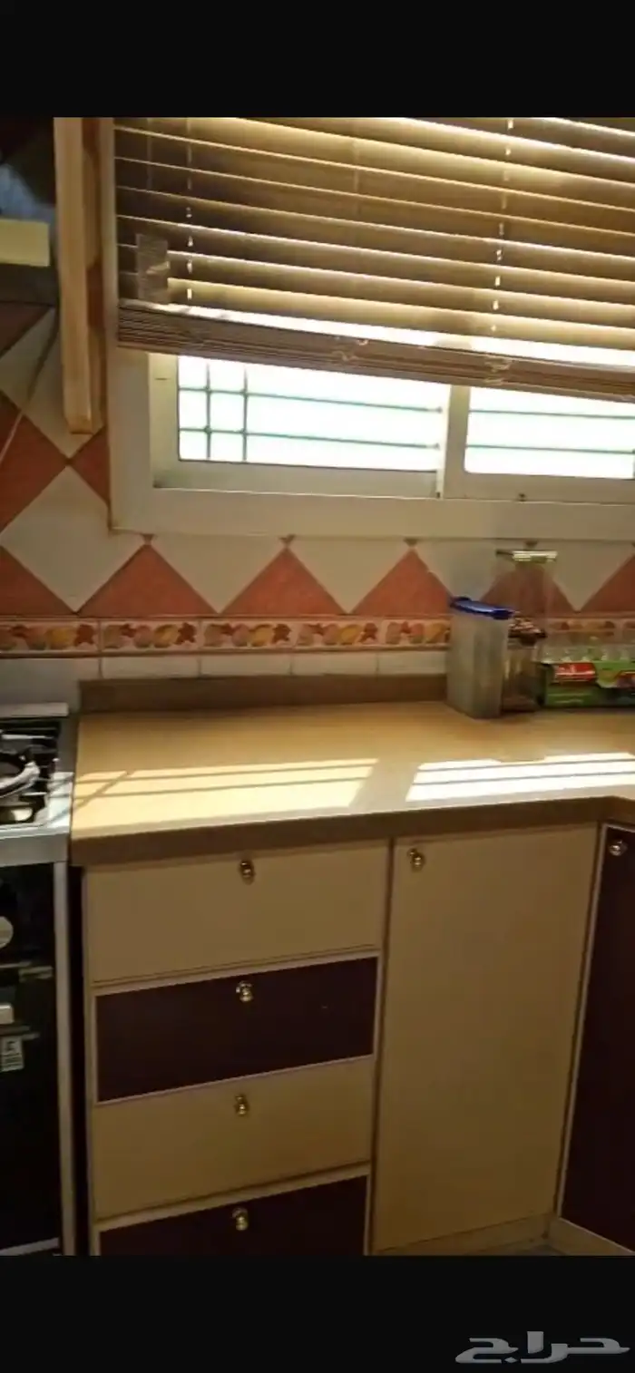 مطبخ كبير للبيع بالكامل 5