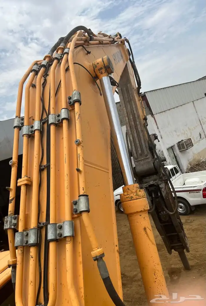 للبيع بوكلين 480 هونداي وارد باحسين 12