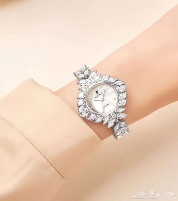 ساعات وعطورات 7
