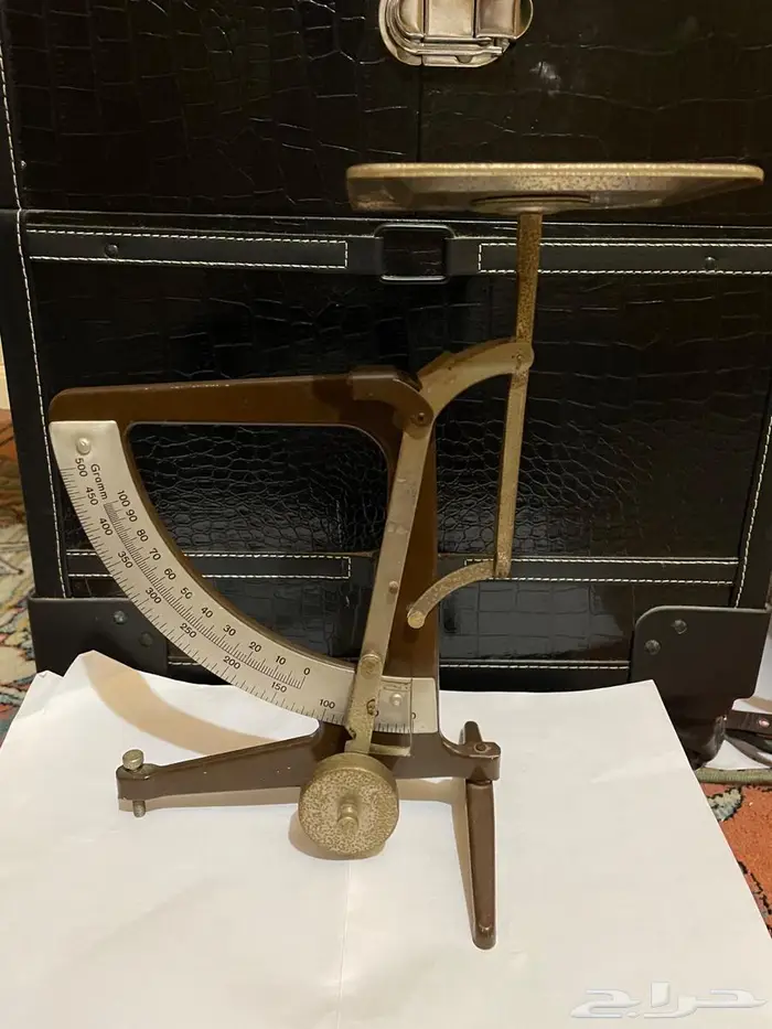 ميزان رسايل انتيك letter scale antique 9