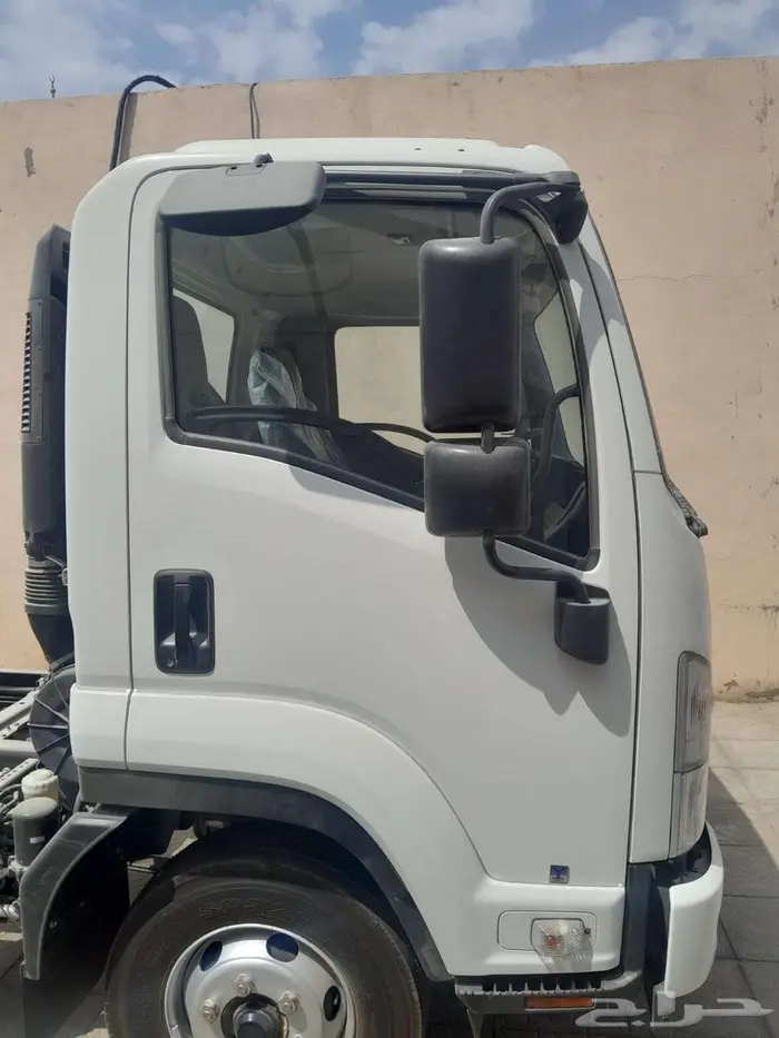 ايسوزو دينا 7.5 طن 10