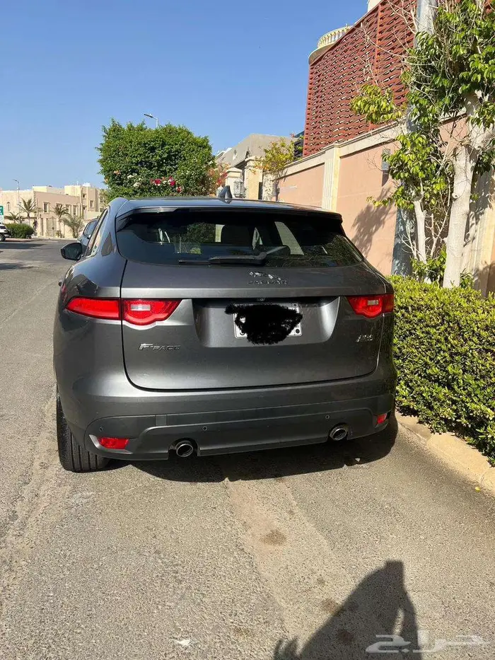 جاكوار فئه اف بيس 13