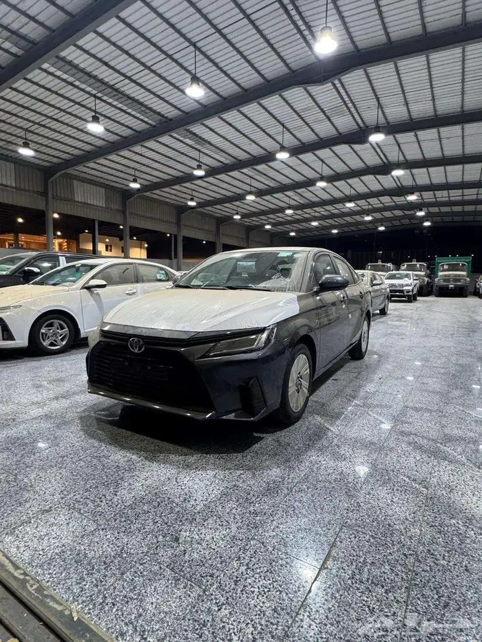 تويوتا يارس بلس 1300 cc رصاصى موديل 2026 1