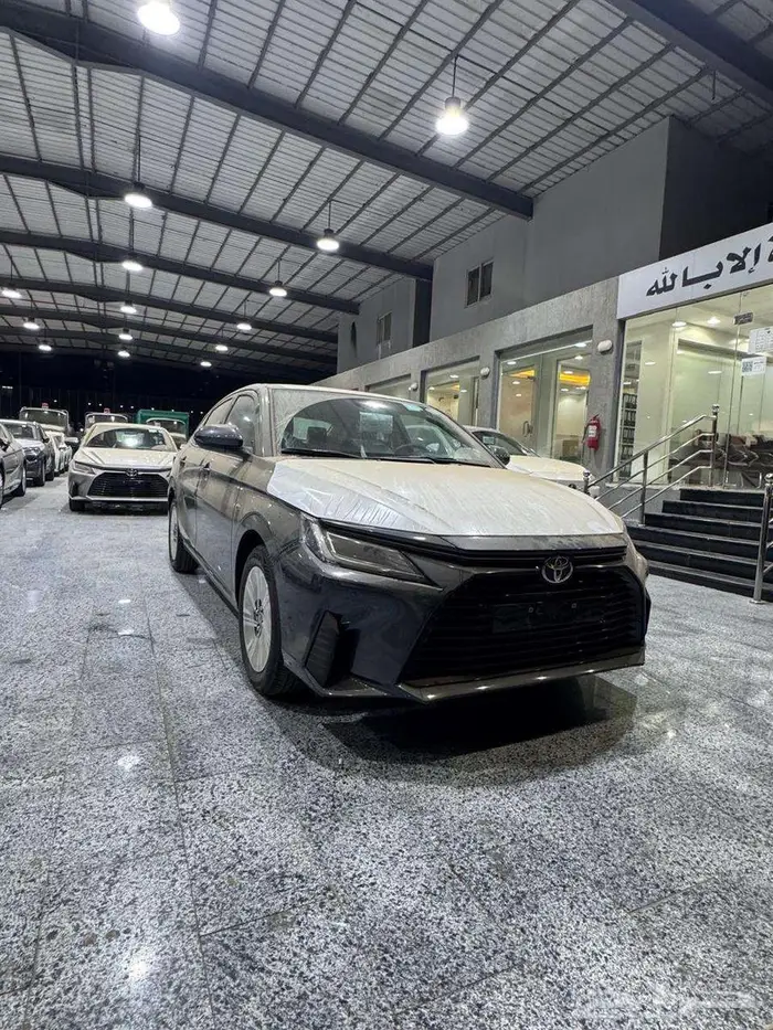 تويوتا يارس بلس 1300 cc رصاصى موديل 2026 0