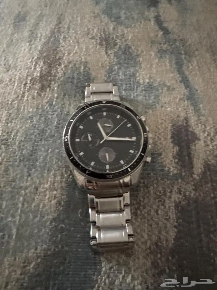 ساعة TOMMY HILFIGER أصلية نظيفة مستخدمة 3