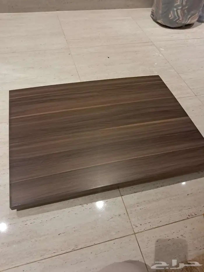 طاوله أرضيه 1