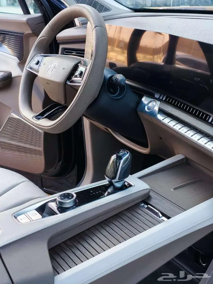 ام جي ار اكس 9 موديل 2025 دفع امامي كومفورت 6