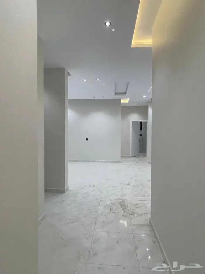 لبيع دور مؤسس شقتين وملحق ضاحيه الاسكان 5