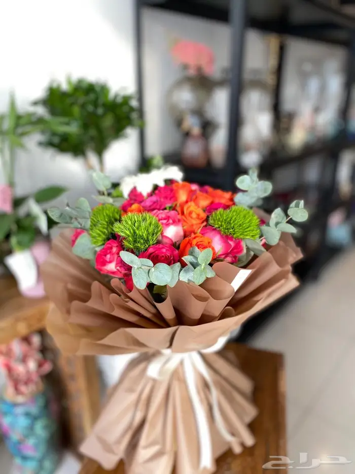 منسقة زهور 0