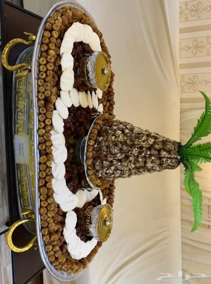 صواني تمر وسمن ومضير 1