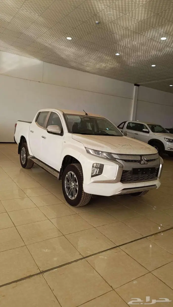 ميتسوبيشي ال 200 موديل 2023 اتوماتيك 3