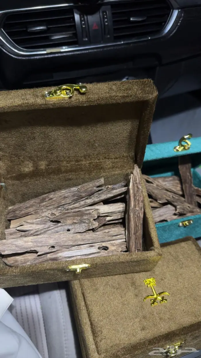 عود هندي طبيعي  بيع بسعر جمله 1