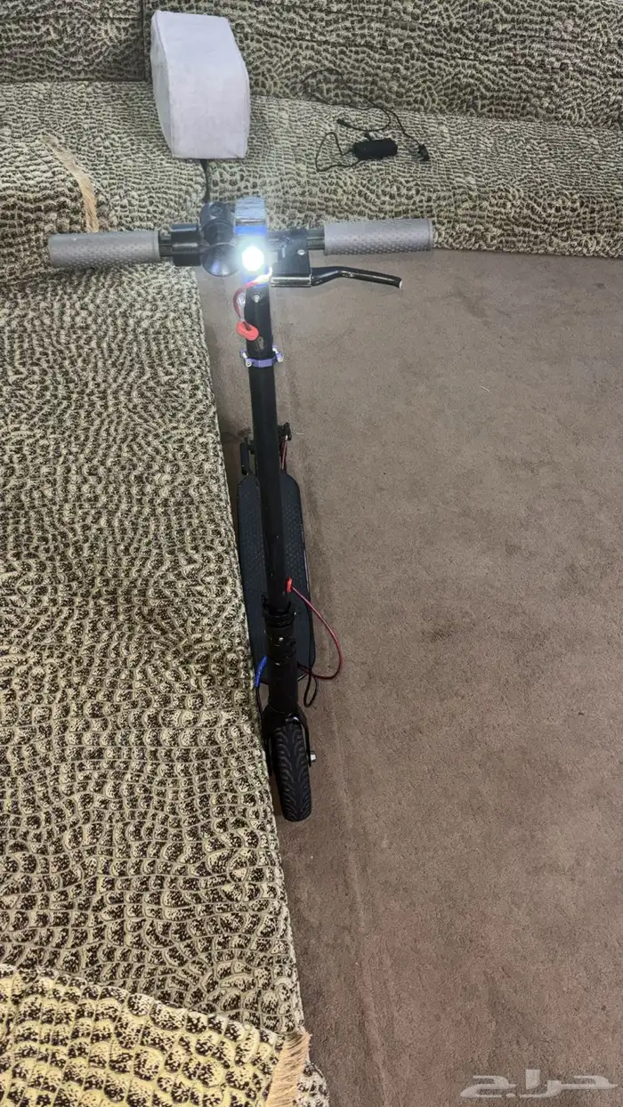 سكوتر مستخدم نظيف مغير بطاريه وكفرات وشاحن جديد صيانه جديد 1
