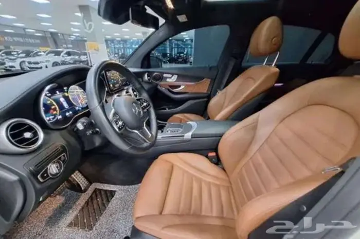 مرسيدس GLC300 2023 كوبيه 17