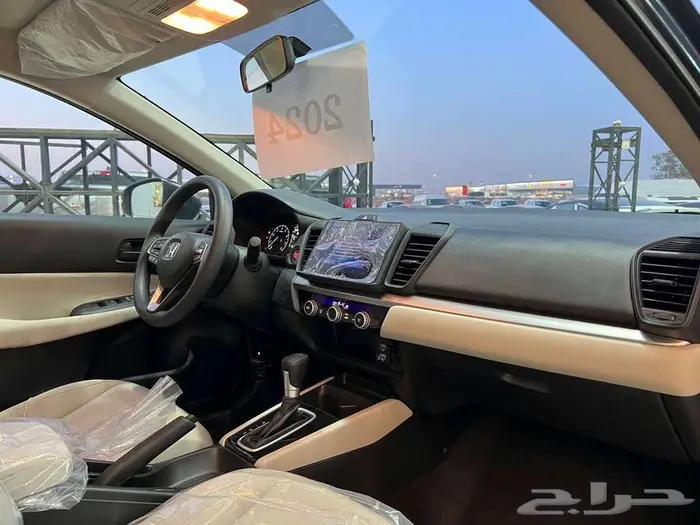 هوندا سيتي 1.5 ستاندر 2025 7