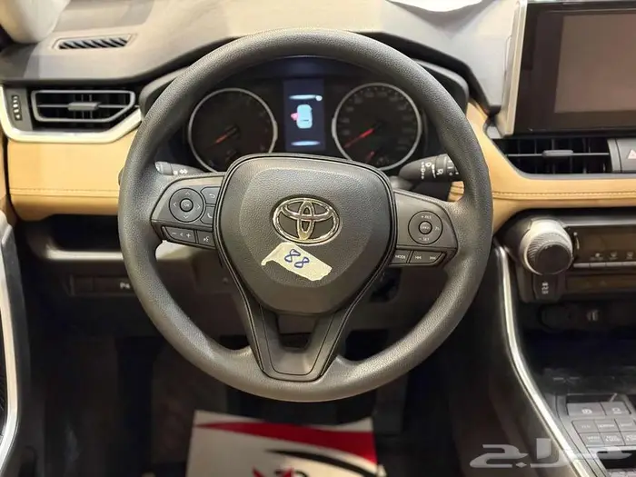 تويوتا راف فور LE دبل 2025   SUV دفع رباعي   قسطها بسهولة 12