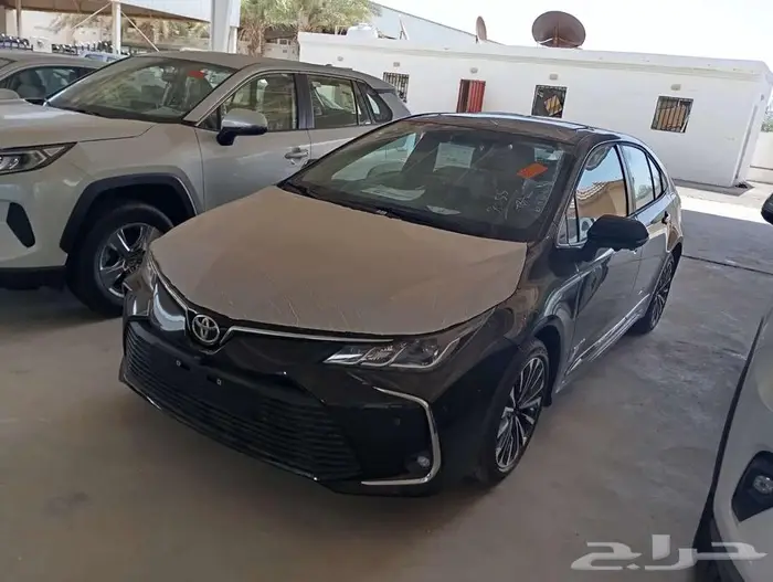 تويوتا كرولا XLI مطور فتحه مكينه 2000 سعودي موديل 2025 1