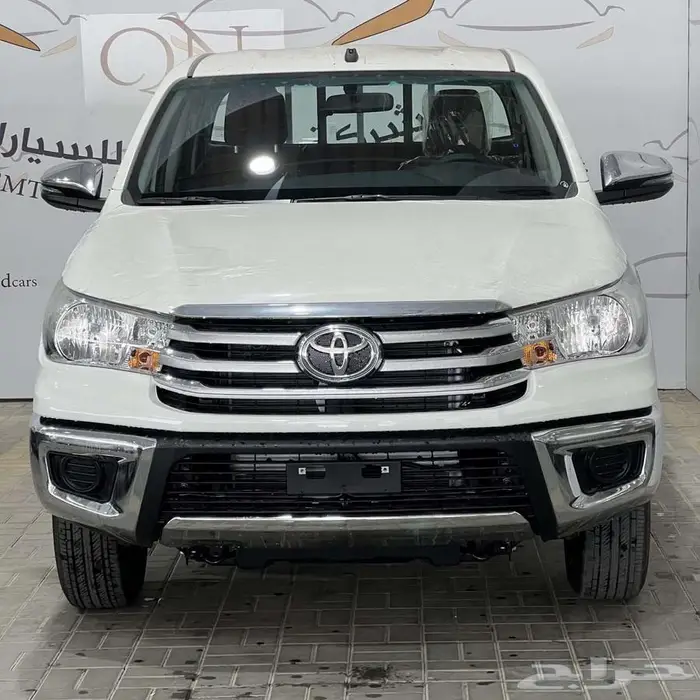 هايلوكس غمارتين بنزين GLS خليجي بريمي تماتيك بدون دبل 2025 5