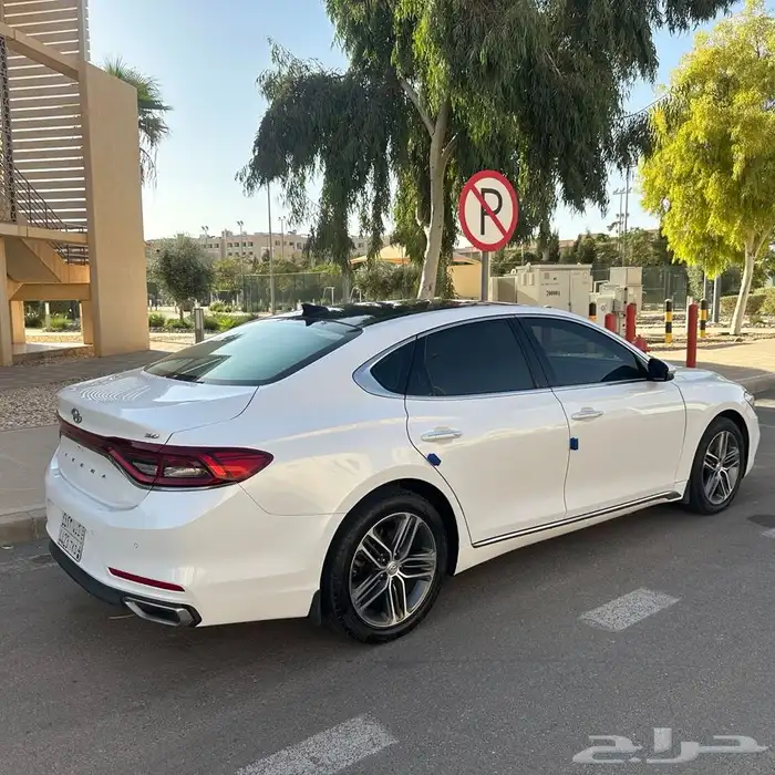 ازيرا هونداي 2019 للبيع 1