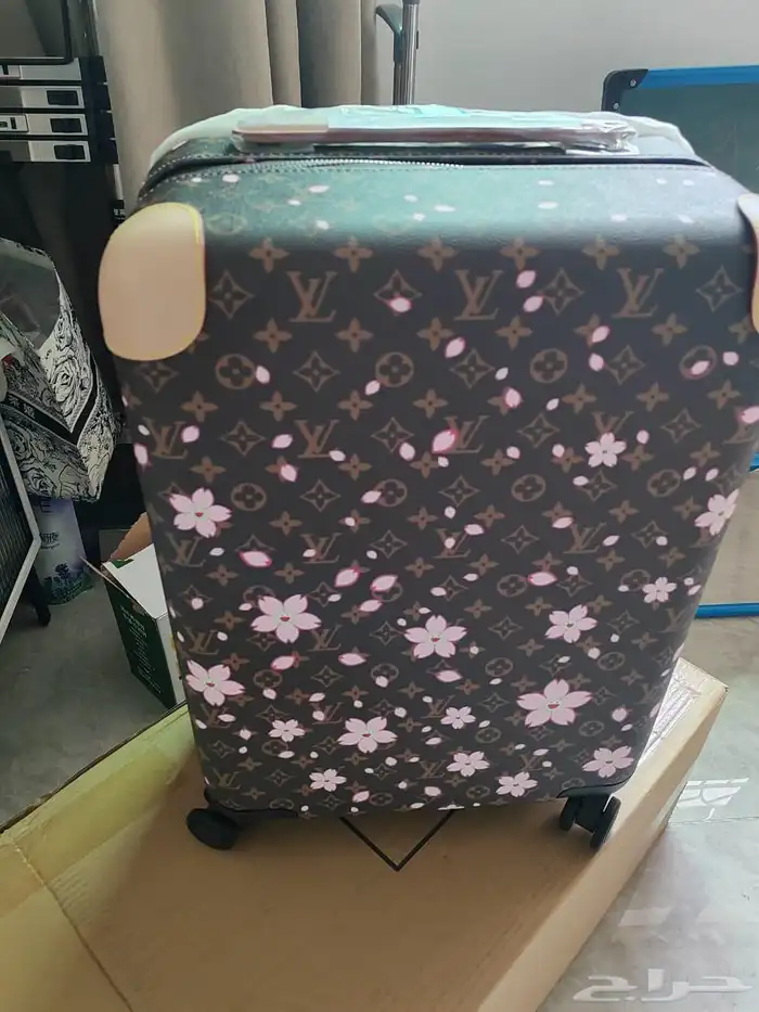 كاريون لوي فيتون للبيع 1