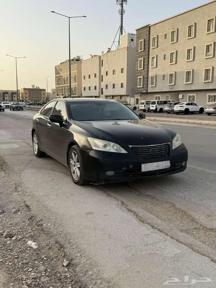 البيع تشليح لكزس es 9