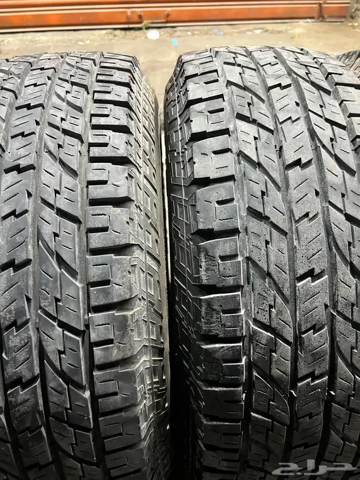 كفرات نص حجري يوكهاما مقاس 285 70 17 9