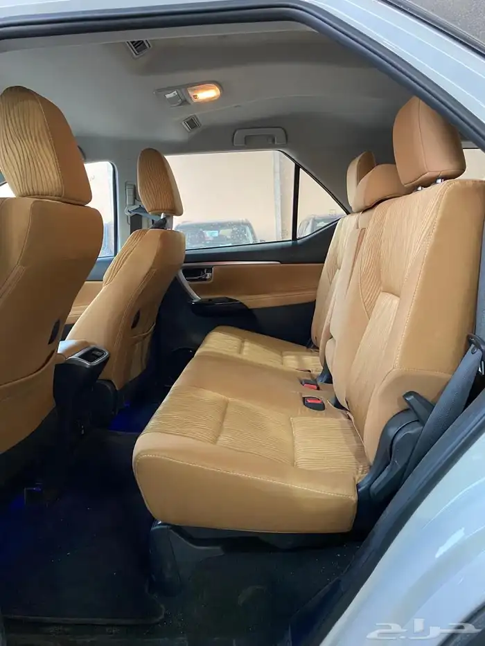 تويوتا فورشنر موديل 2023 Vx 1 8