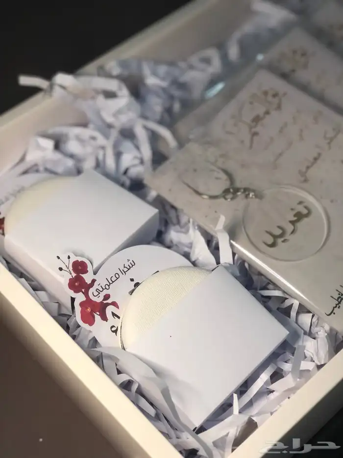 هدايا يوم المعلم جميع الهديا - ورد طبيعي 17