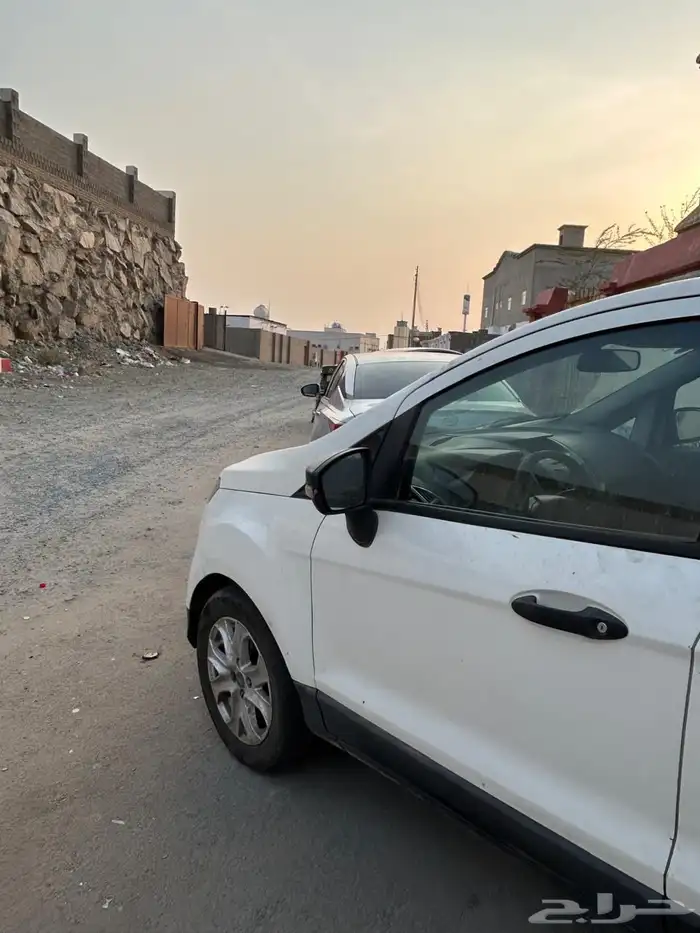 ايكو سبورت فورد 2015 11