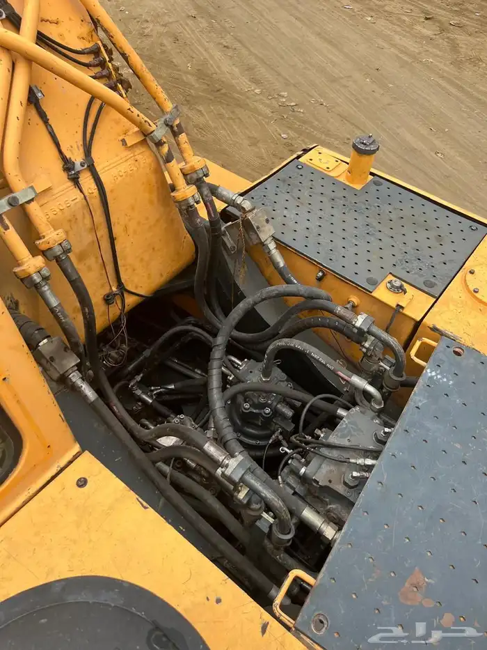 للبيع بوكلين 480 هونداي وارد باحسين 14