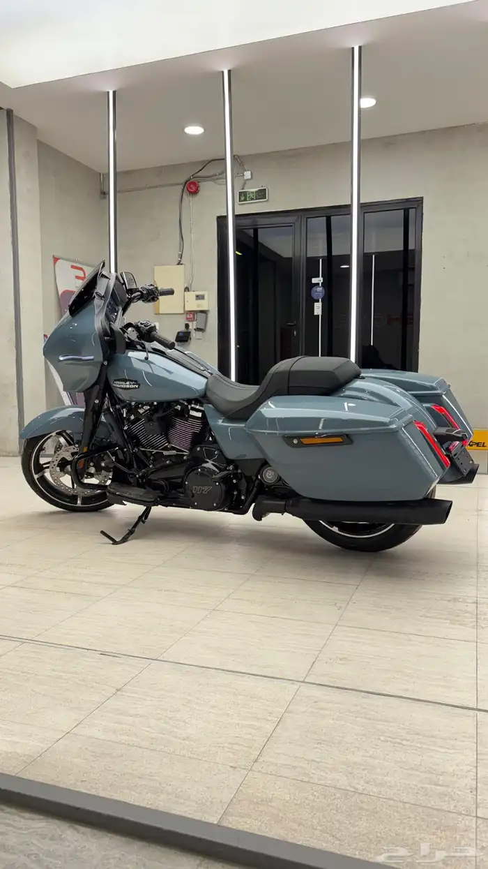 street glide 2024 bran new جديد 7