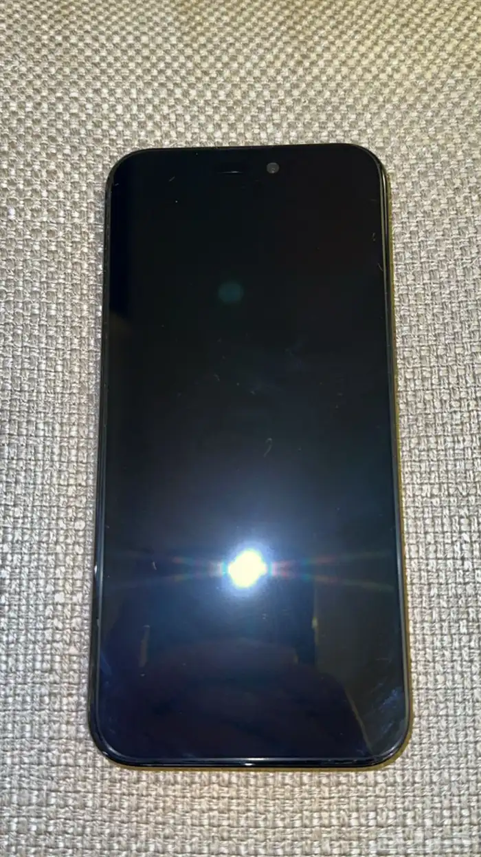 ايفون iPhone 15 Pro Max 0