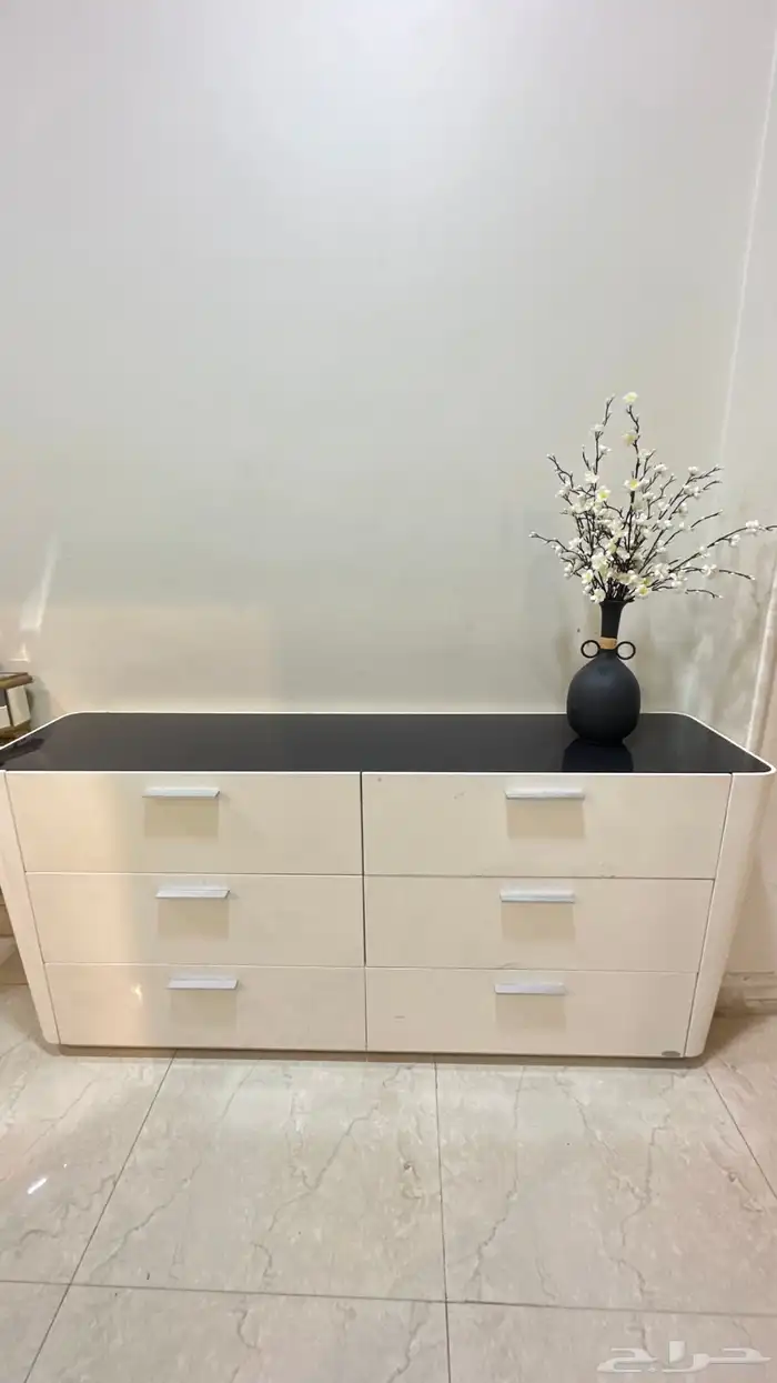 اثاث وتسريحه 0