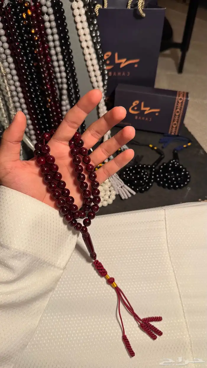 اقلام كارتير   ساعات   سبحات  نظارات 19