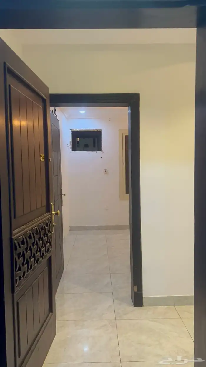 شقه للايجار3 غرف حي البوادي جده 0