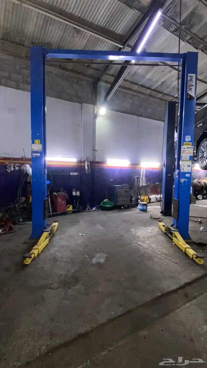 car lift   Spray Paint booth  Filter 1