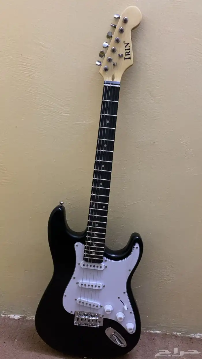 electric guitarجيتار للبيع 0