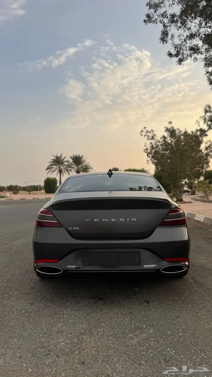 2023 جينسس G70 5