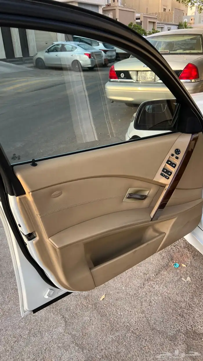 بي ام دبيلو 523i BMW 22