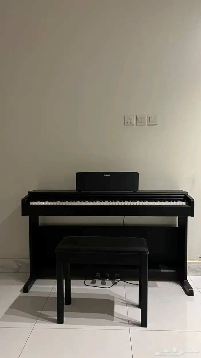 بيانو للبيع 1