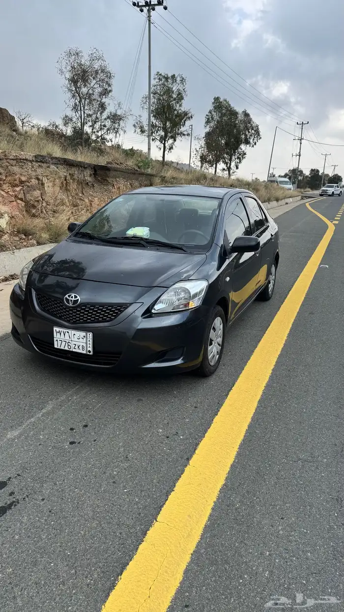 يارس 2012 قير عادي 0