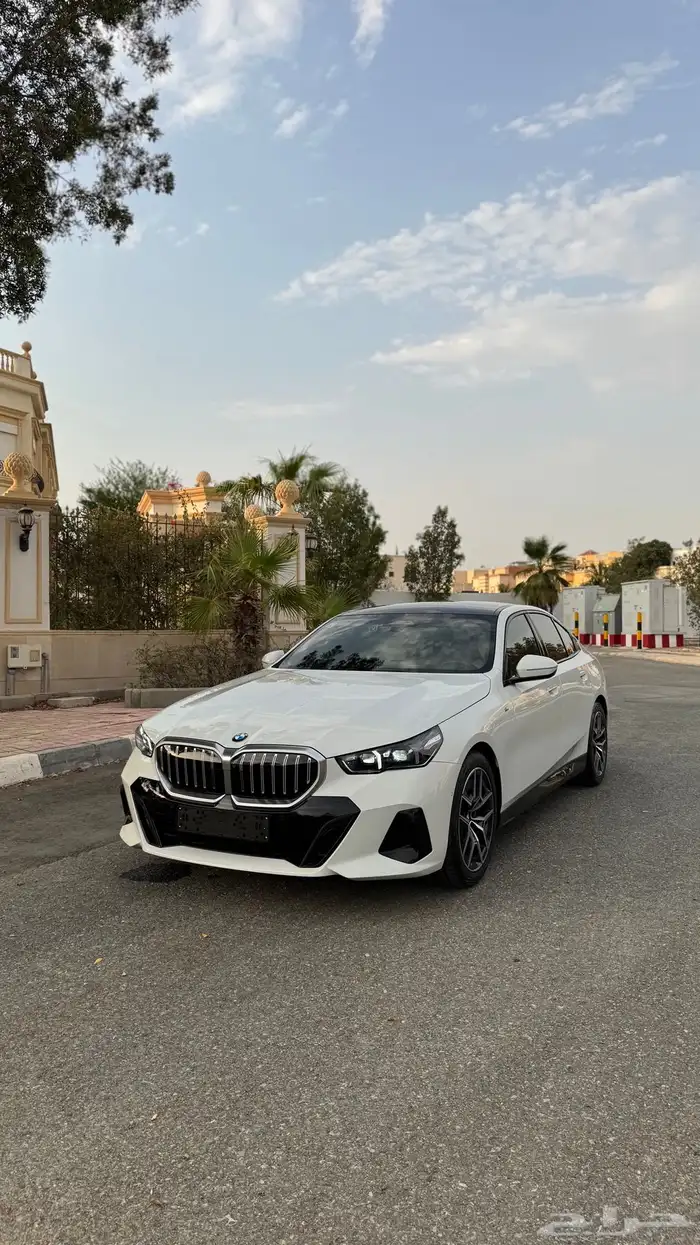 2024 BMW 520i M kit 0