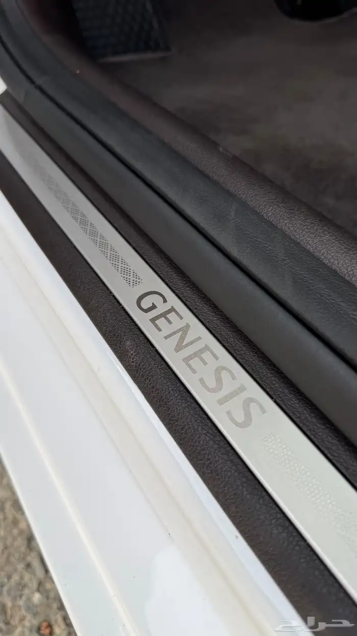 2023 جينسس G80 16
