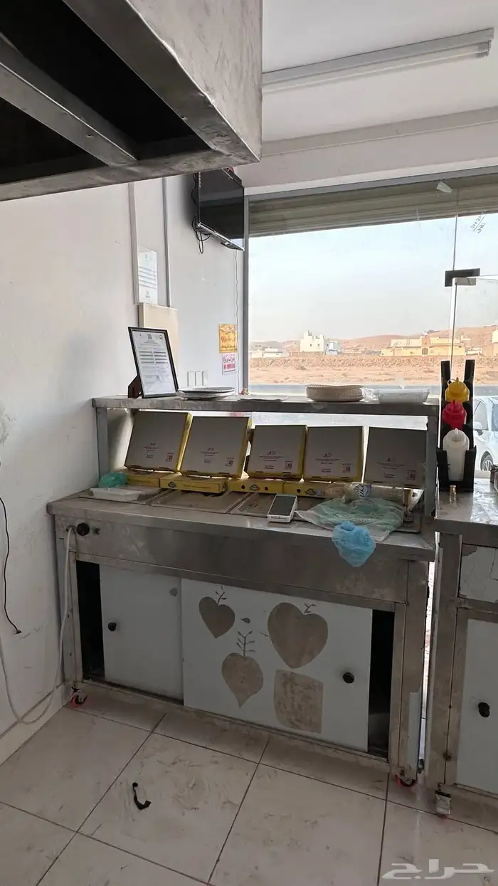 اغراض مطعم 8