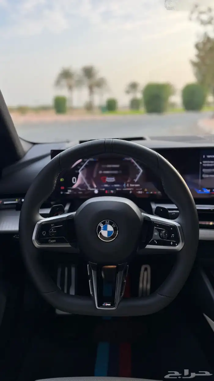 2024 BMW 520i M kit 17