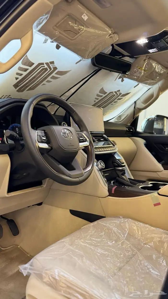 جكسار لاندكروزر 2025 للايجار 2