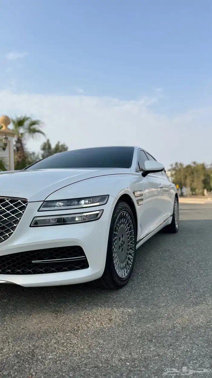 2023 جينسس G80 5